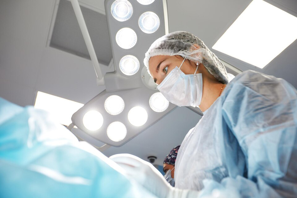 Як живе пластична хірургія в Україні: погляд із Києва