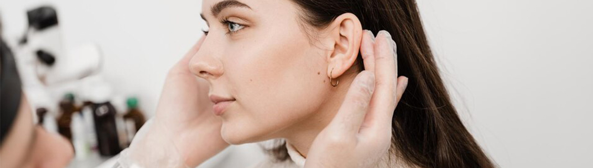 Пластика вух (отопластика)